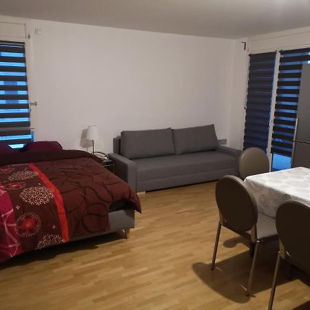 Appartement Proche De Disneyland Bussy-Saint-Georges Luaran gambar